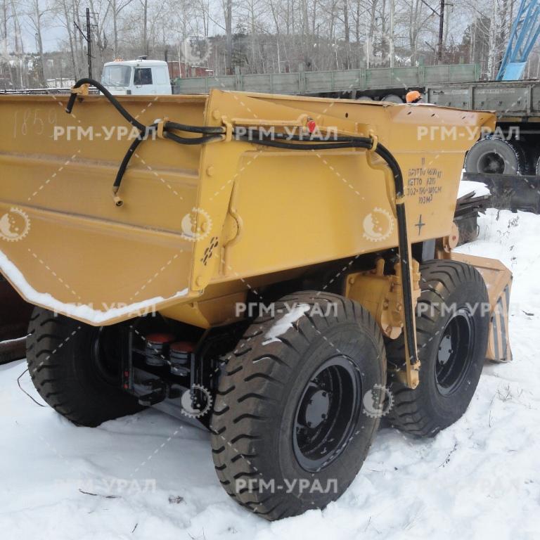  Погрузочно-транспортная машина ПТ-4
